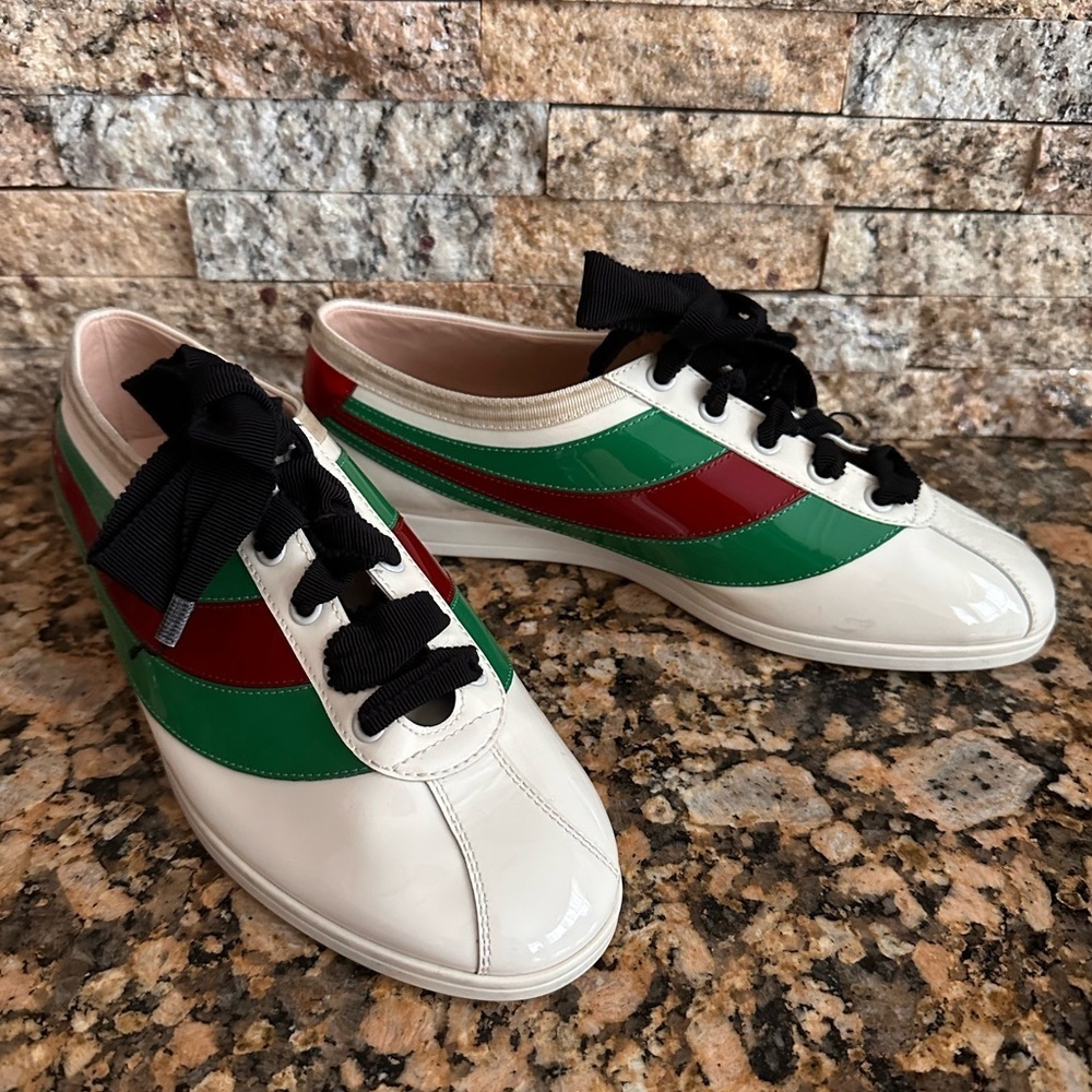 Gucci Falacer Leather
Low Top Lace Up Bowler Sneakers